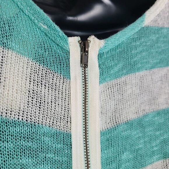 Robin K Striped Top  - Picture 5 of 7